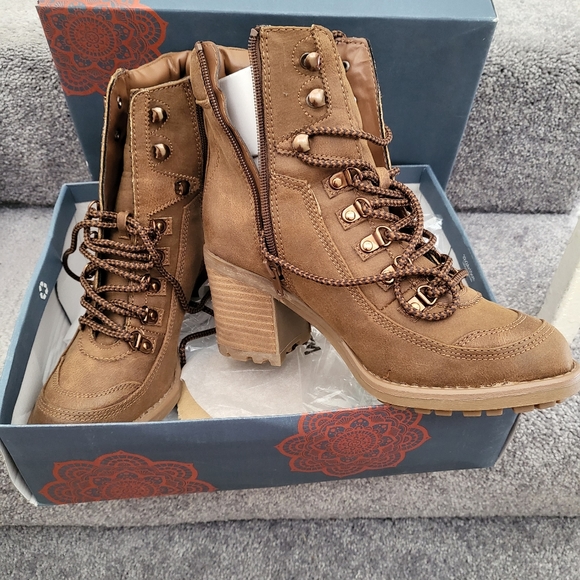 Carlos by Carlos Santana Boots - Picture 3 of 3